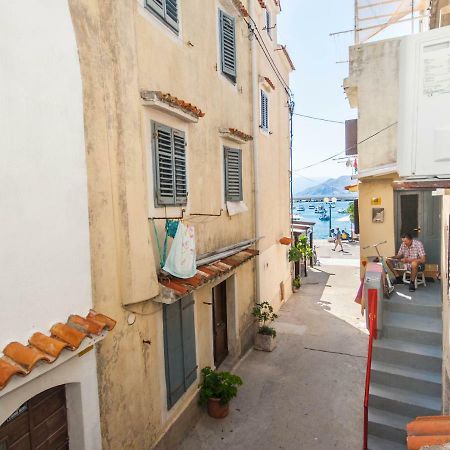 Studio Marin Baška Esterno foto