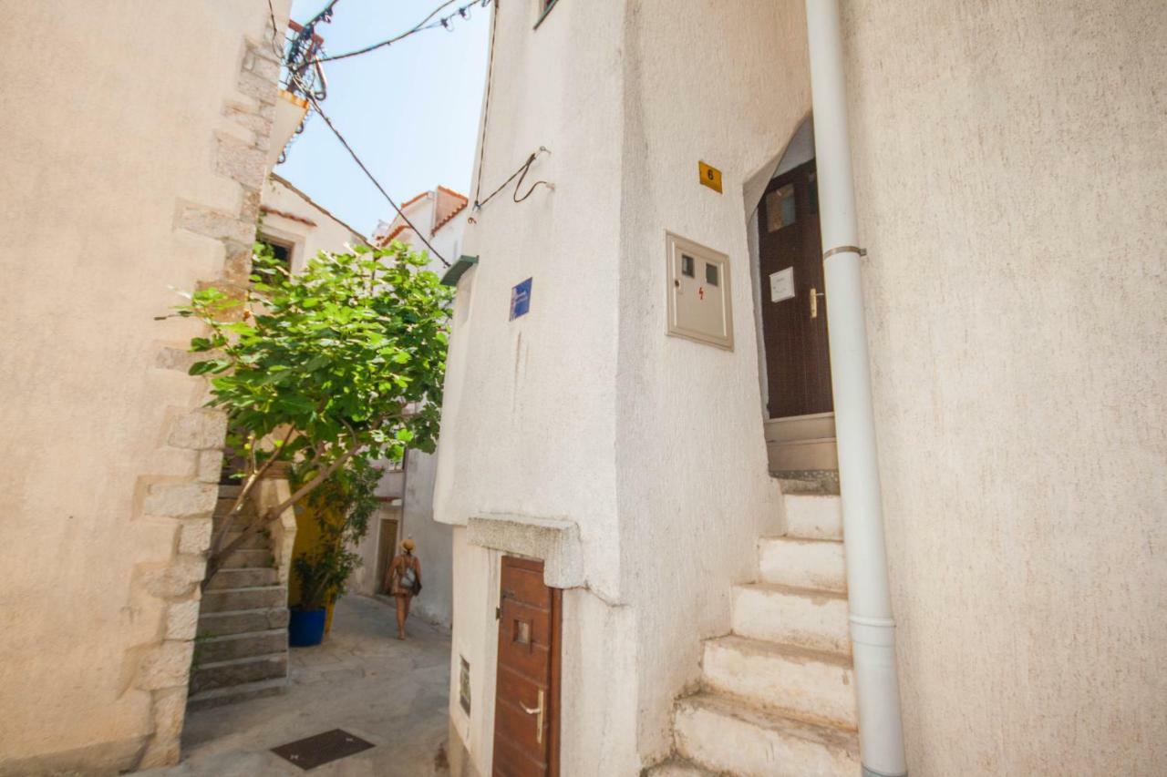 Studio Marin Baška Esterno foto