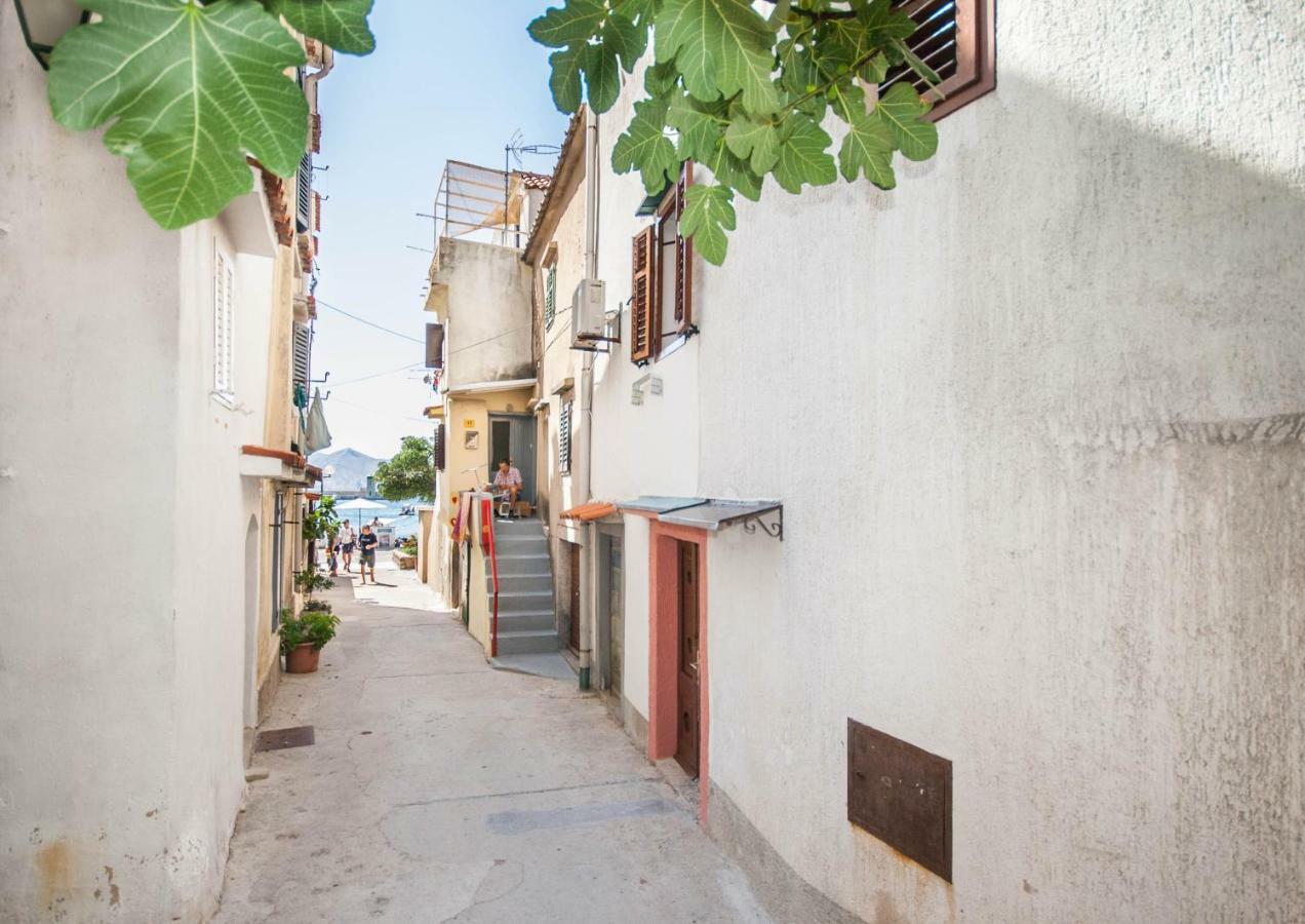 Studio Marin Baška Esterno foto